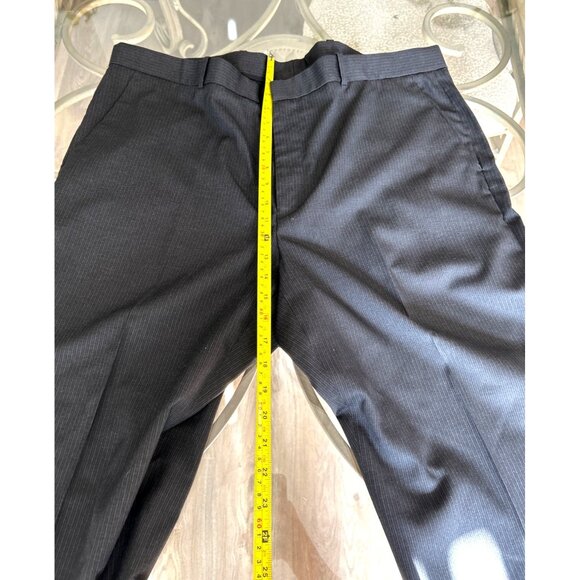 Perry Ellis Mens Classic Fit Dress Pants 38x32 Gray Pinstripe Polyester Blend Fl - Picture 5 of 7